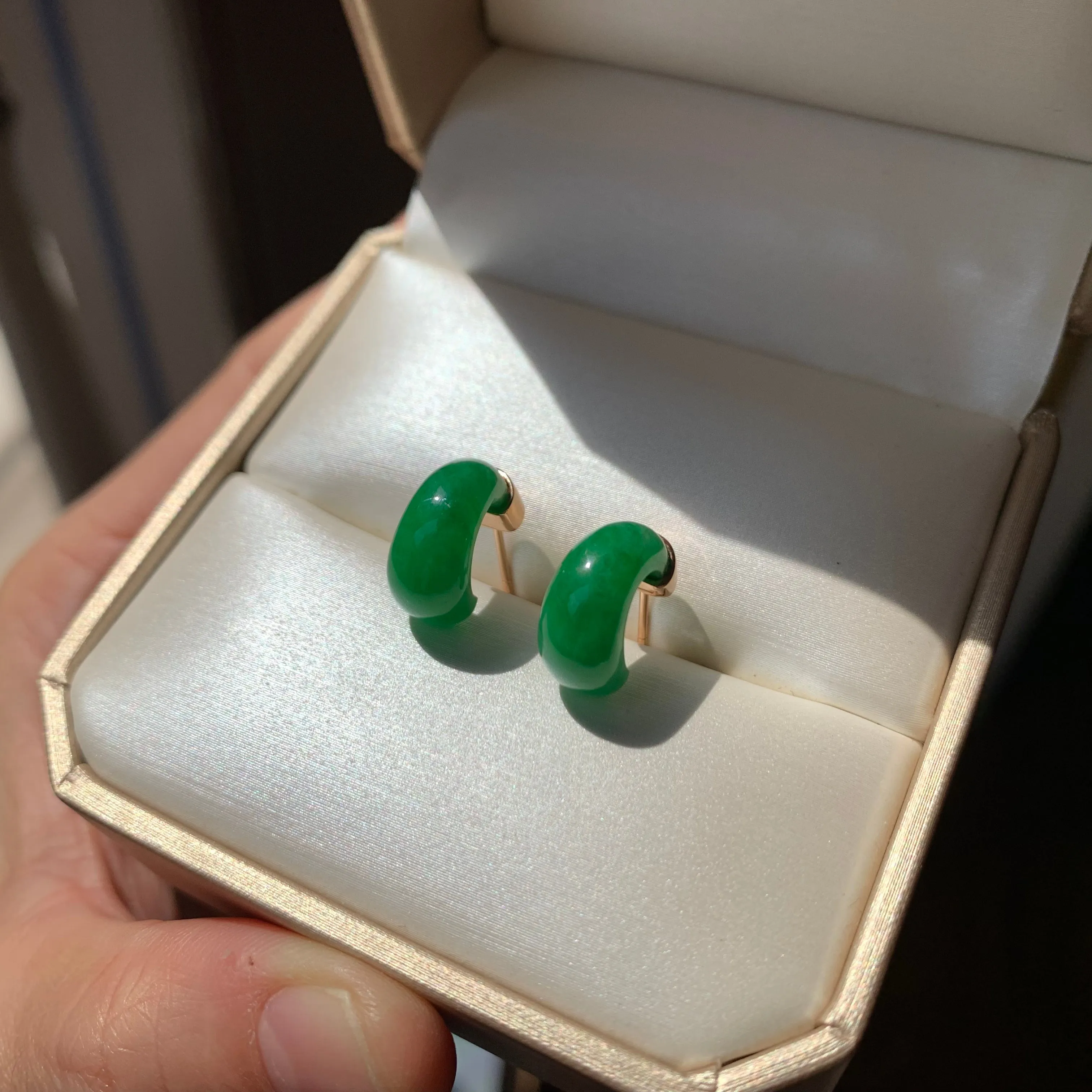 A-Grade Natural Imperial Green Jadeite Cloop Earring Studs No.180808