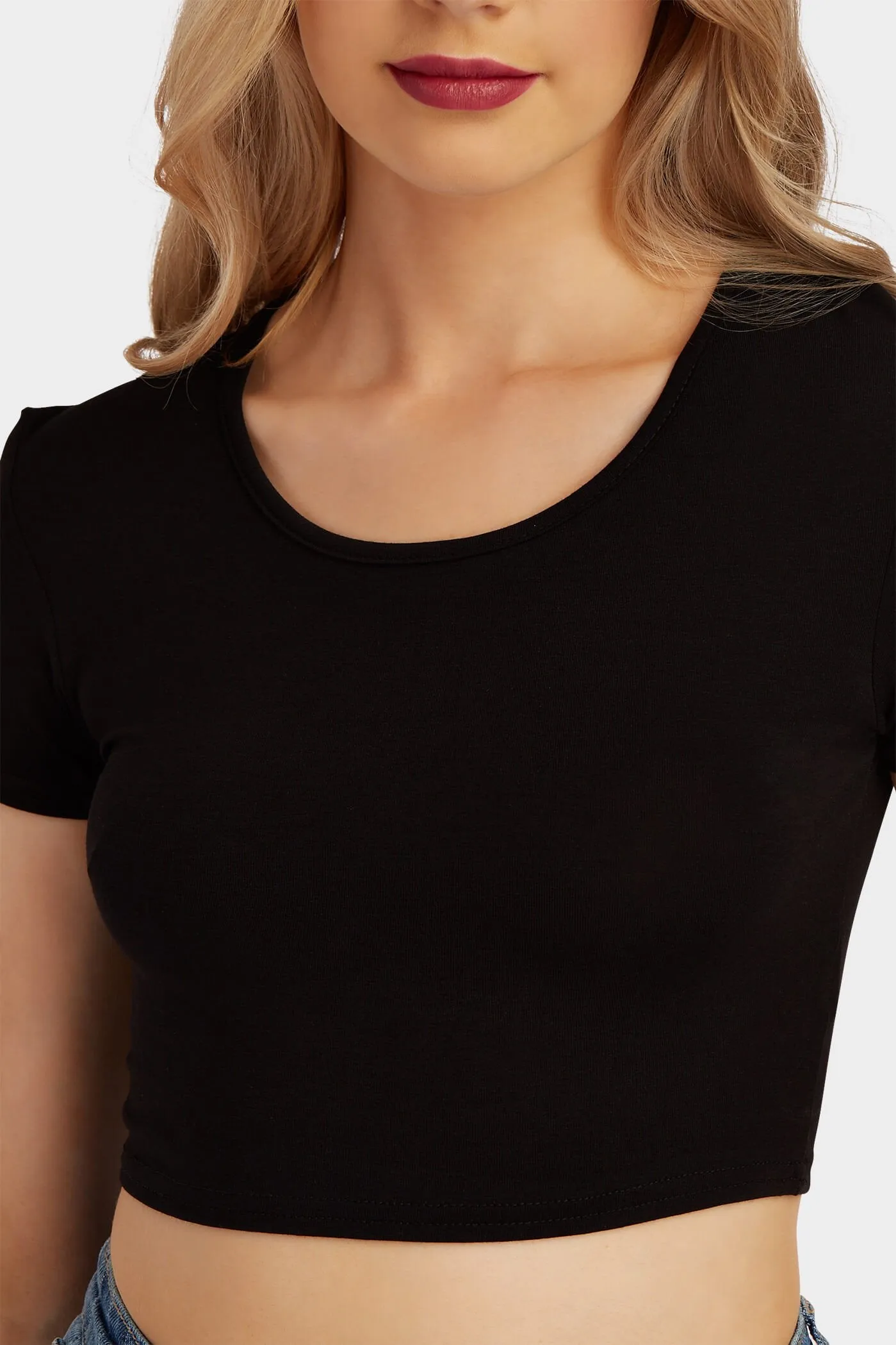 Black Basic Crop Top