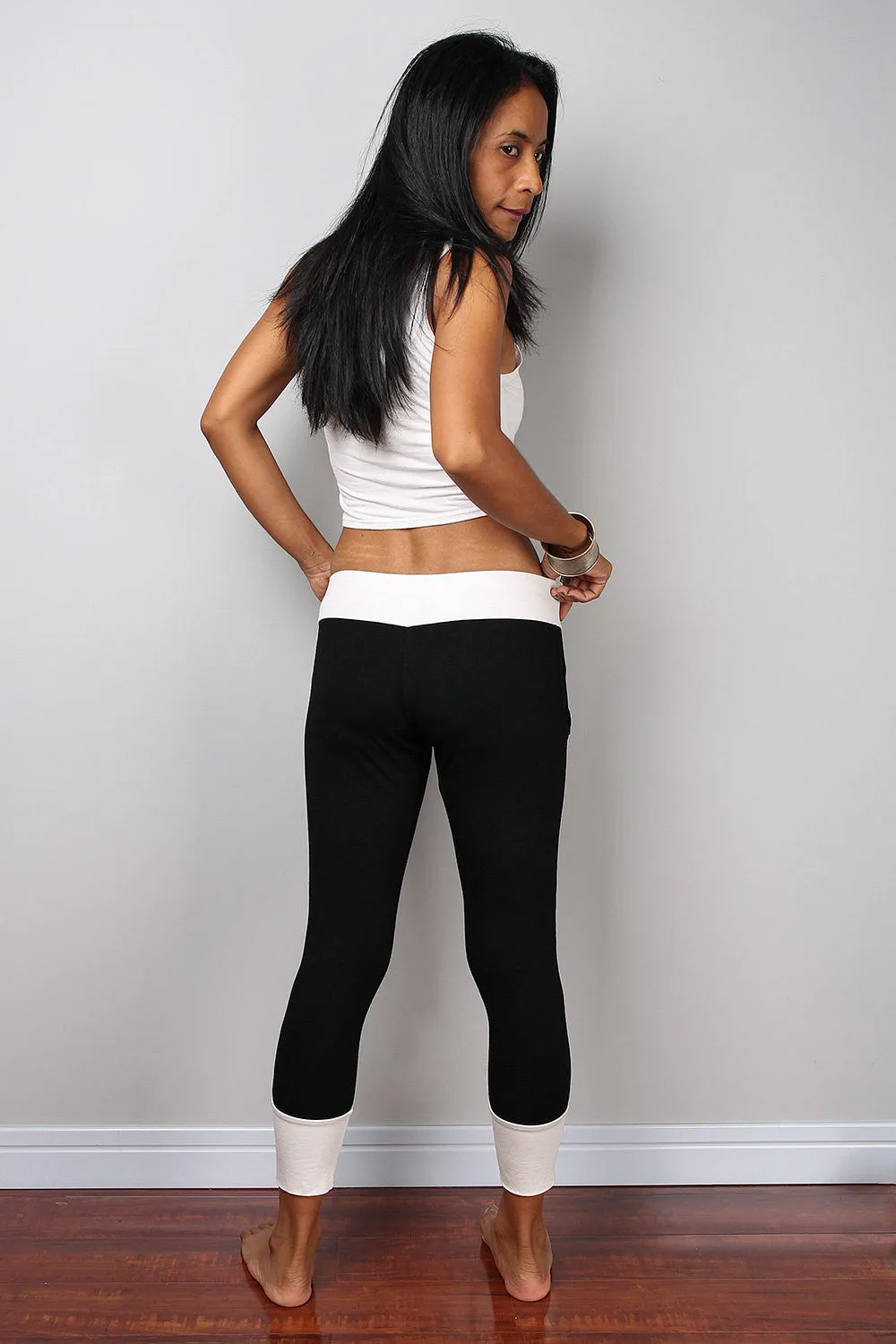 Black yoga pants