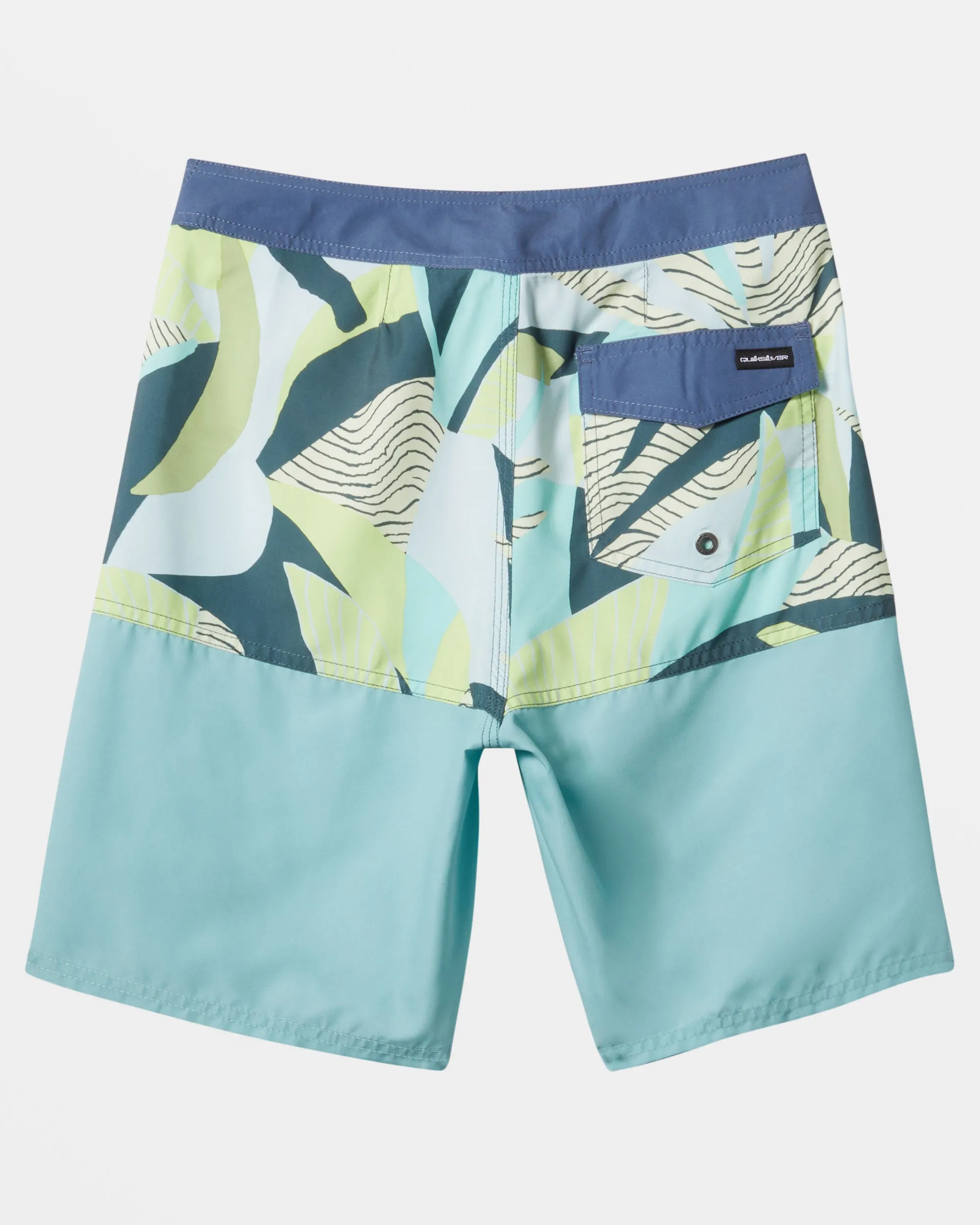 Boys 8-16 Everyday Division 17" Boardshorts - Aquifer