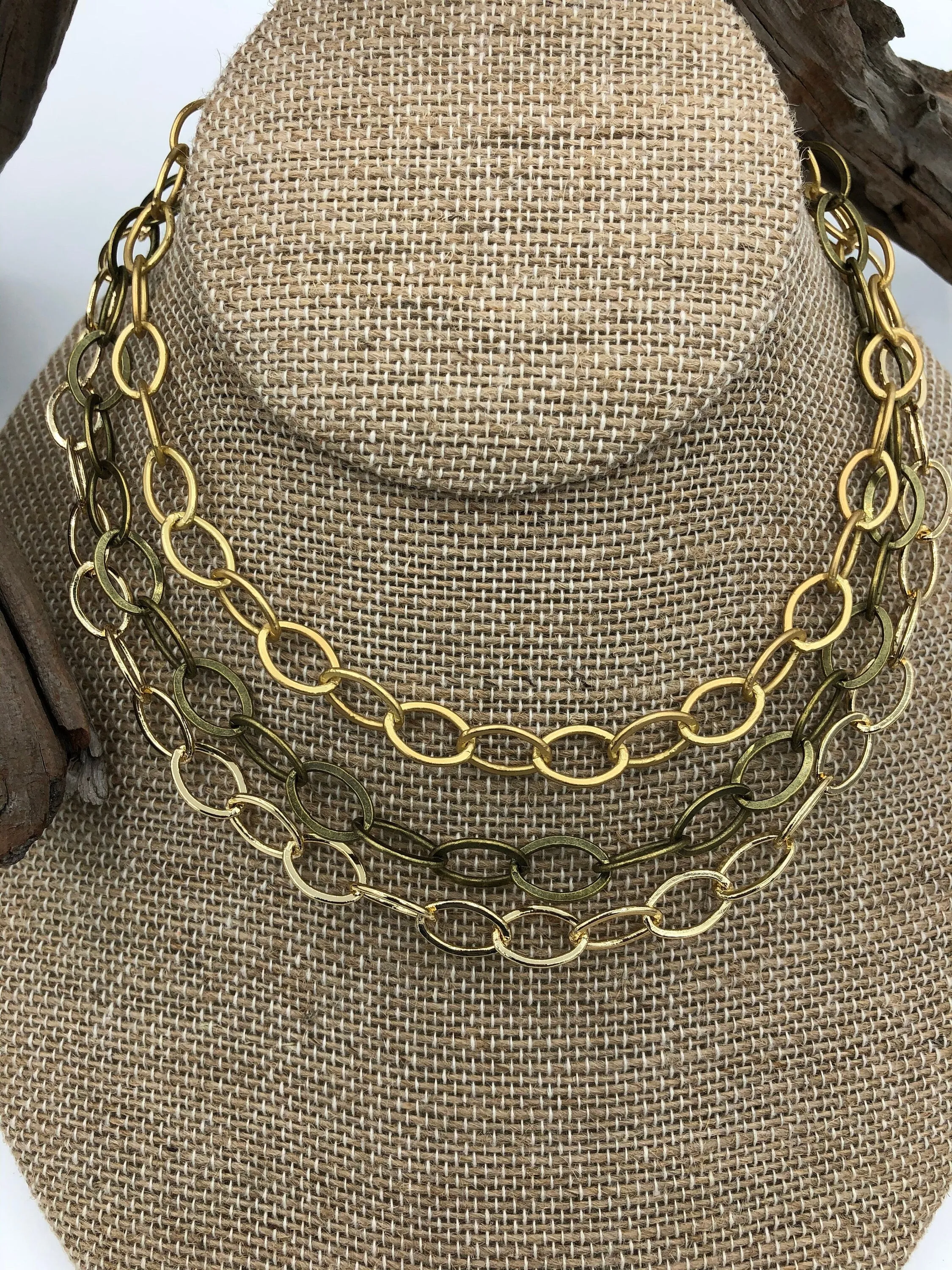 Brass Medium Cable Chain Oval sold by the foot. 12mm x 8mm oval.  Electroplated brass, 5 finishes Fast ship