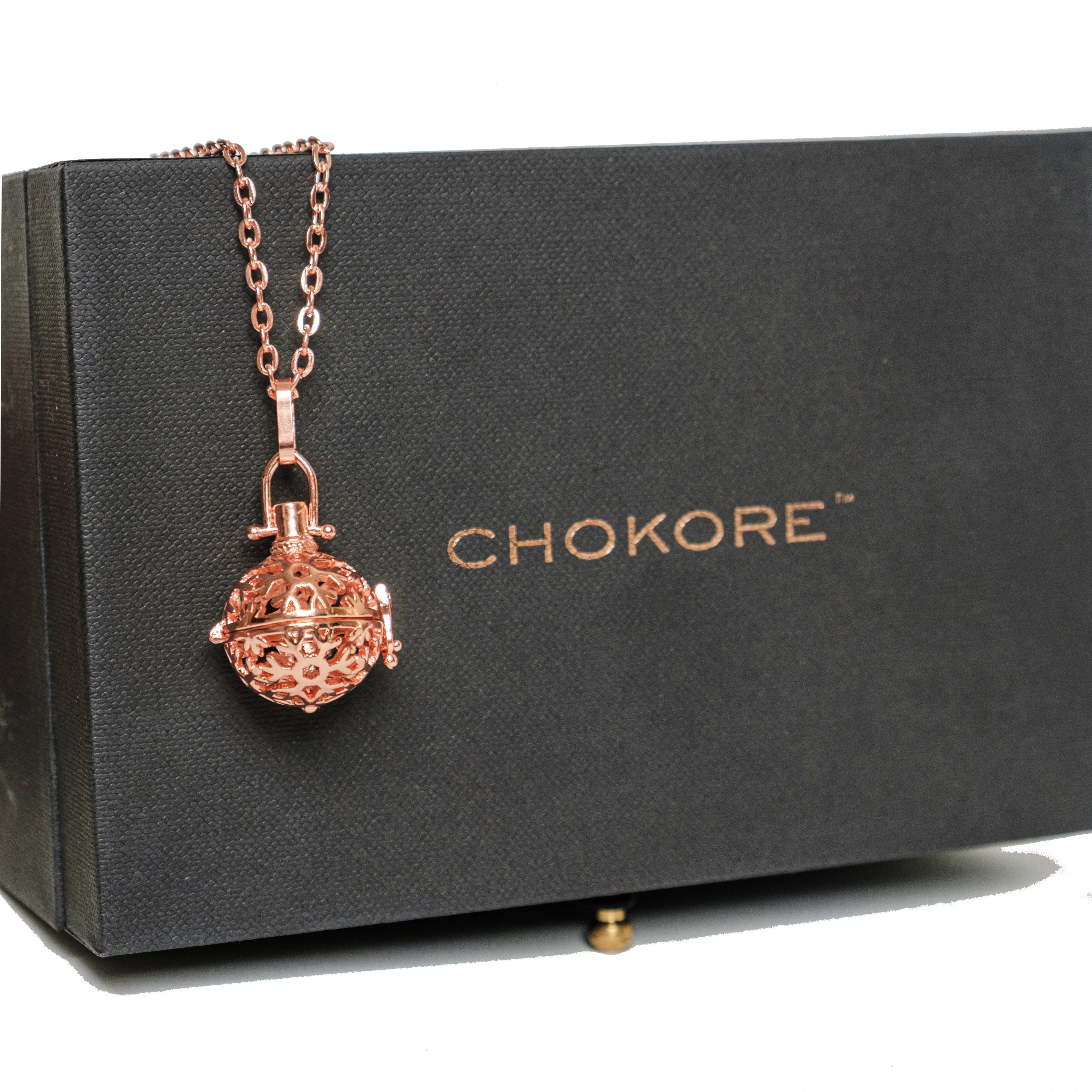 Chokore Pom Pom Essential Oil Necklace