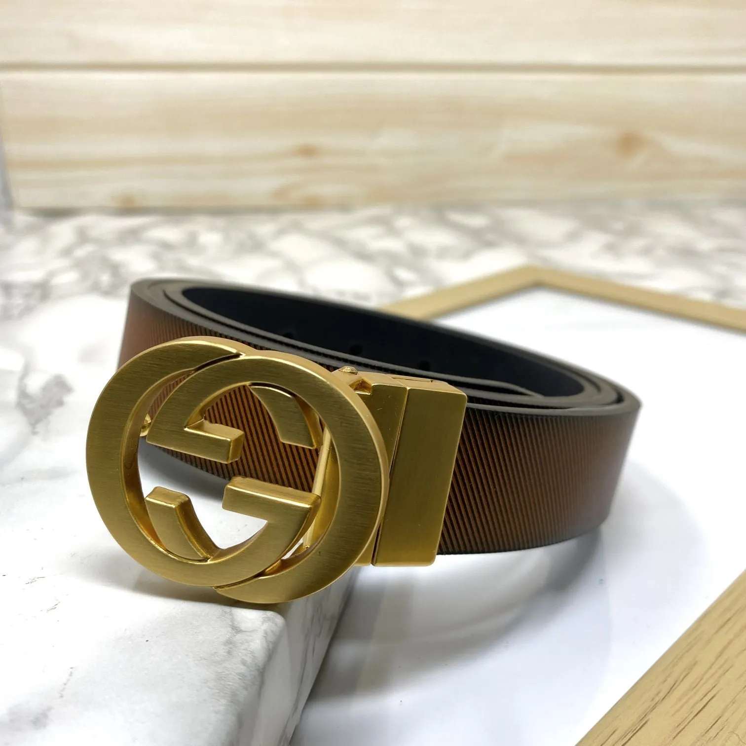 Classic Design Reversible Strap Belt For Men-JonasParamount