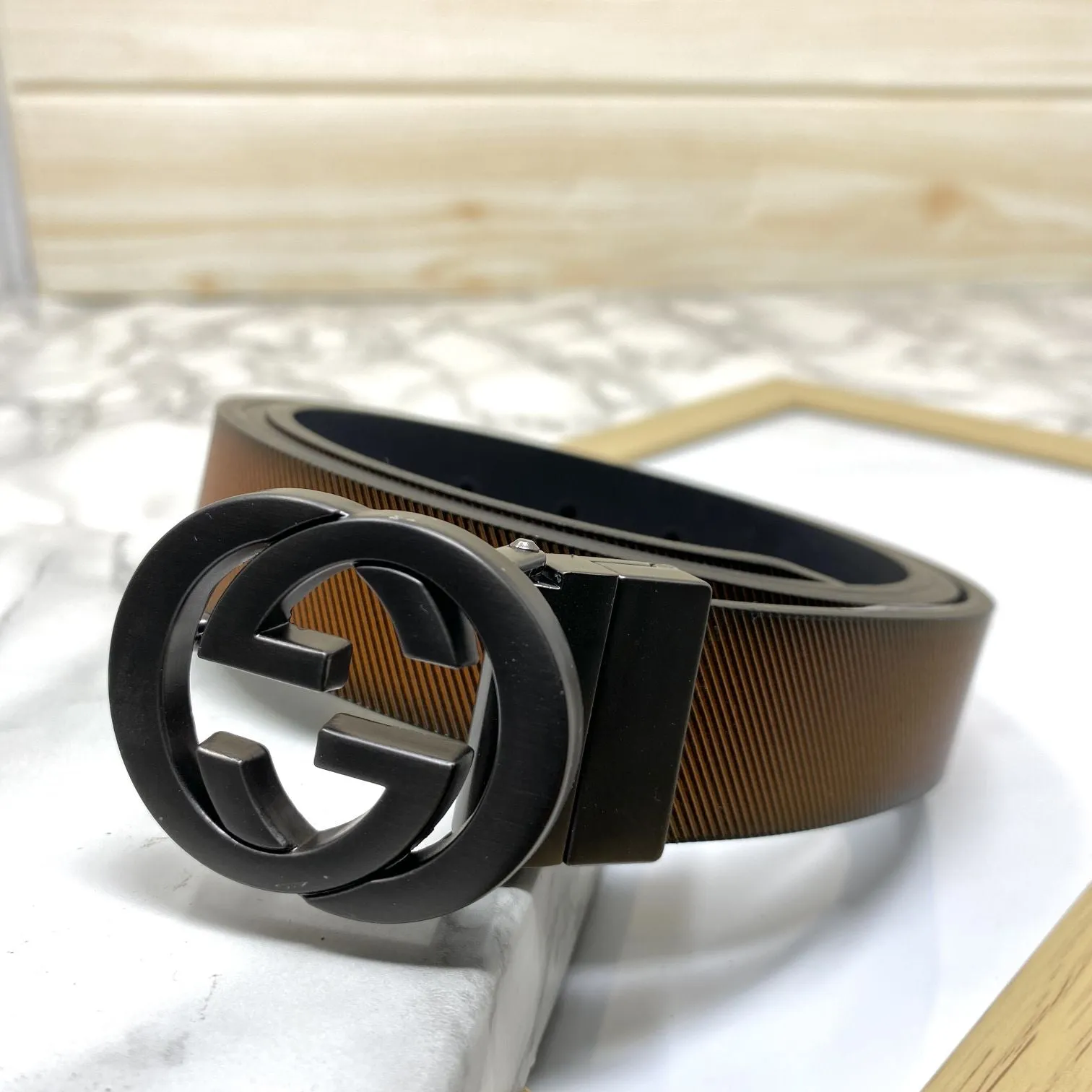 Classic Design Reversible Strap Belt For Men-JonasParamount