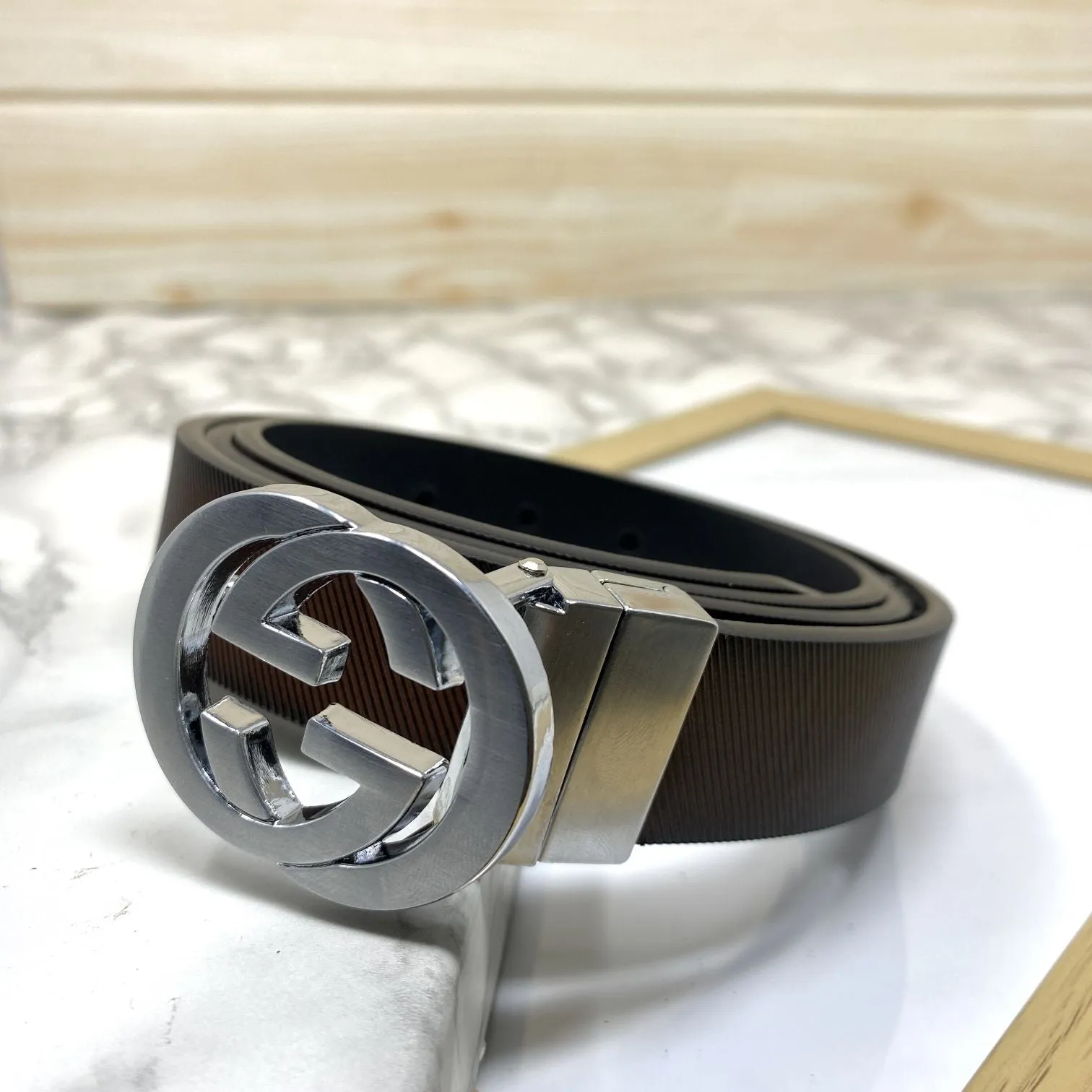 Classic Design Reversible Strap Belt For Men-JonasParamount