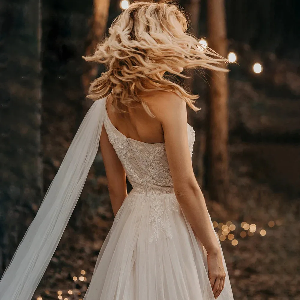 Custom One-Shoulder Ruched Tulle Beach Boho Wedding Dress with Beading & Floral Appliqué