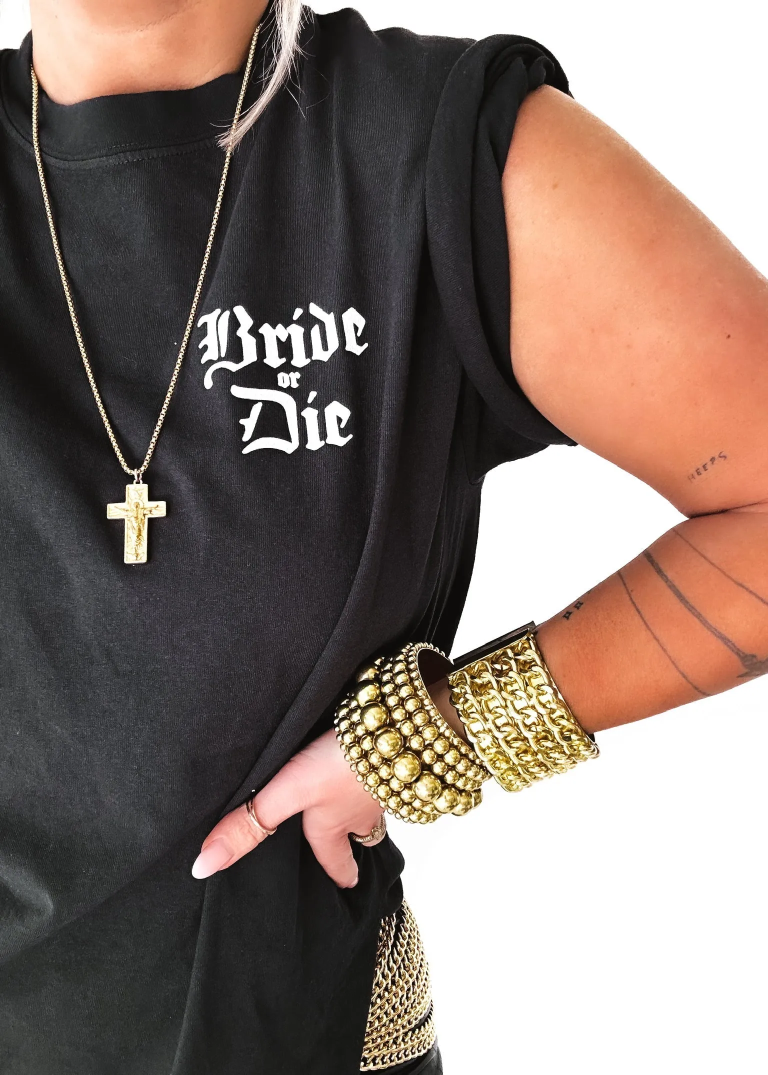 GOTHIC BRIDE OR DIE SIDE SLIT TEE