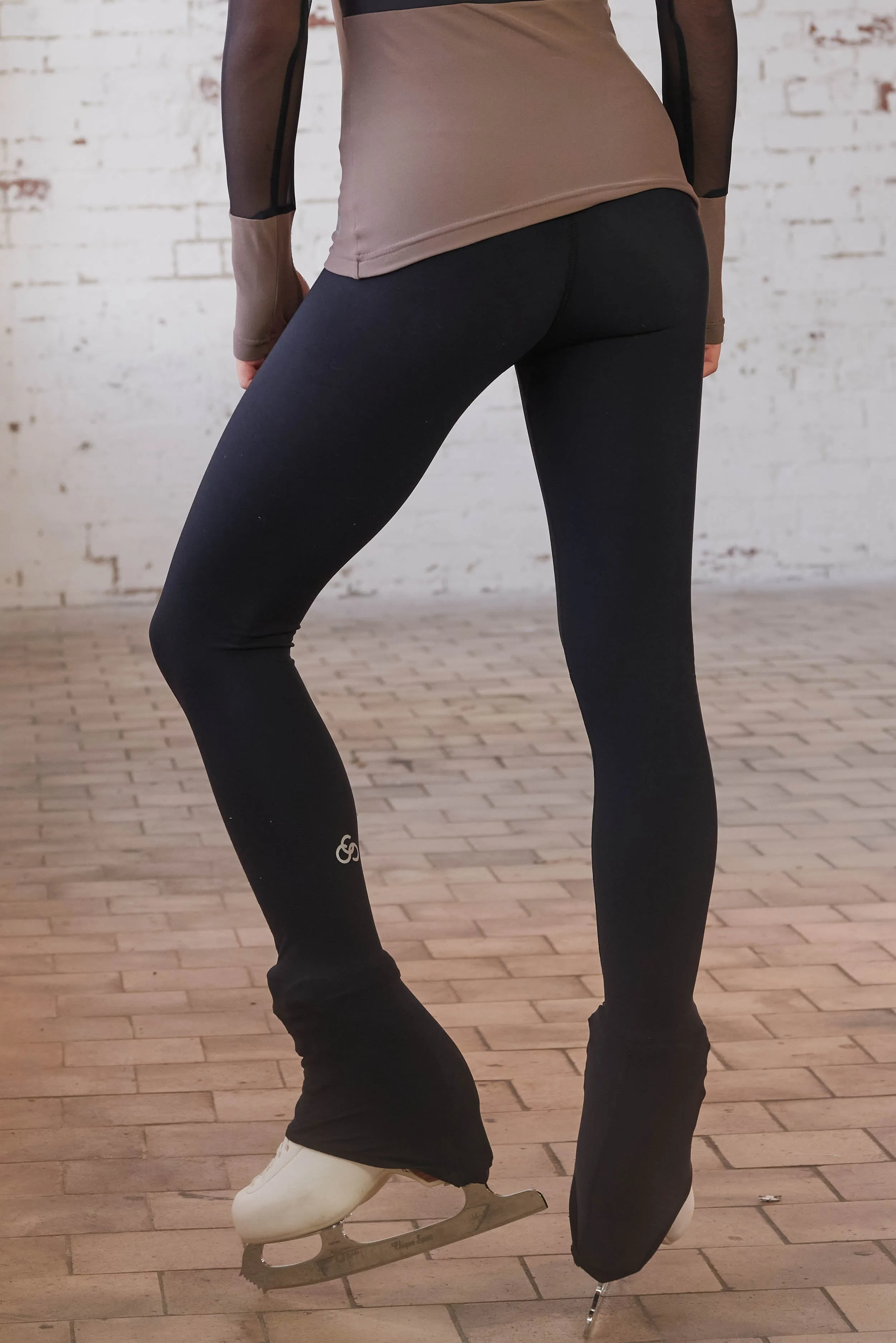 Ignite Non-Slip Leggings in Black