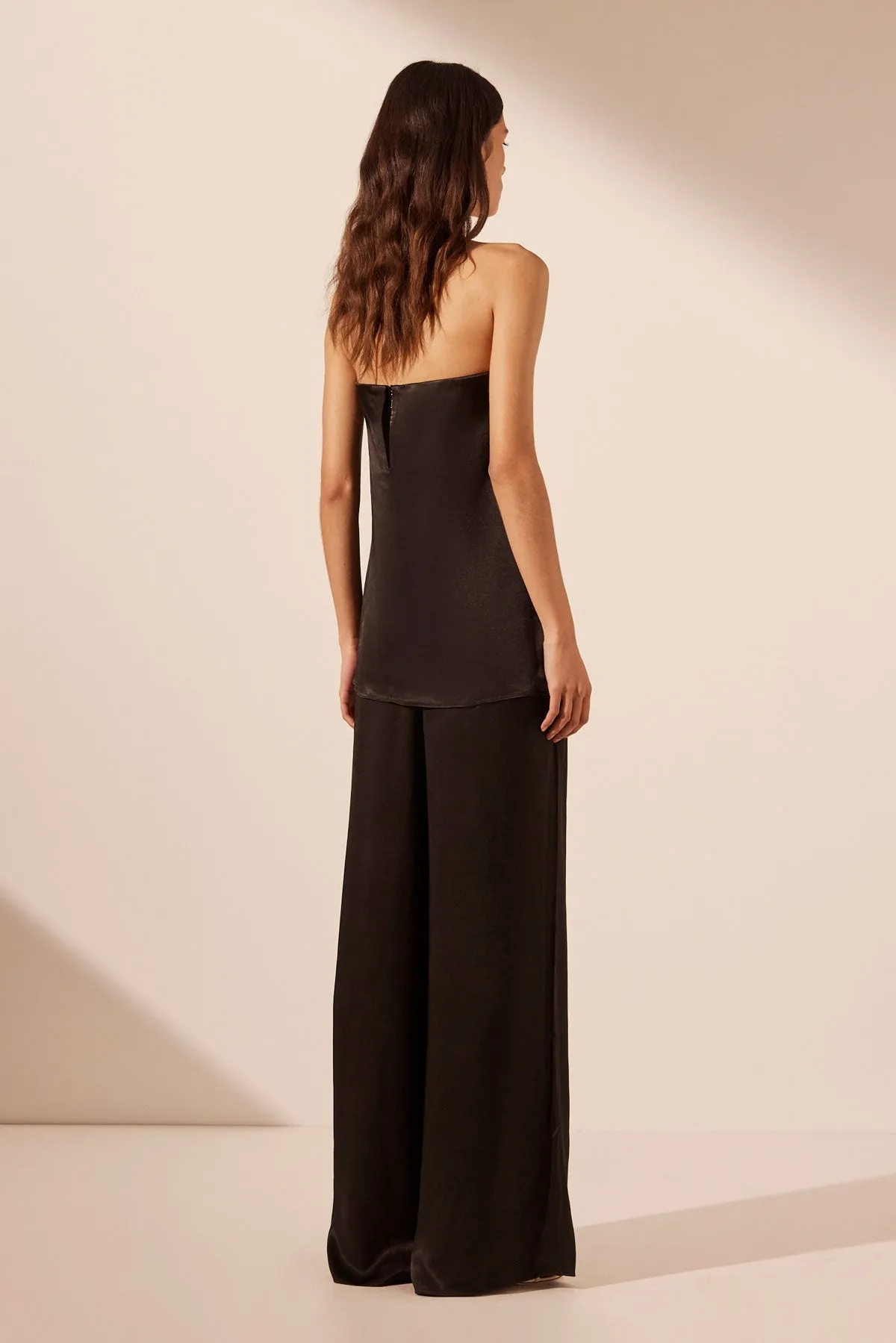 LA LUNE STRAPLESS COLUMN TOP - BLACK