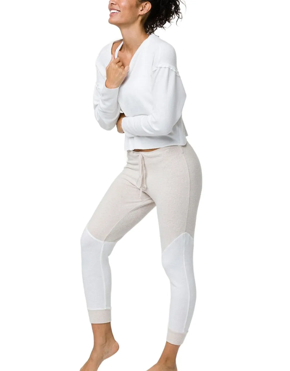 Last Chance! Onzie Hacci Varsity Jogger 2228 Oatmeal/White