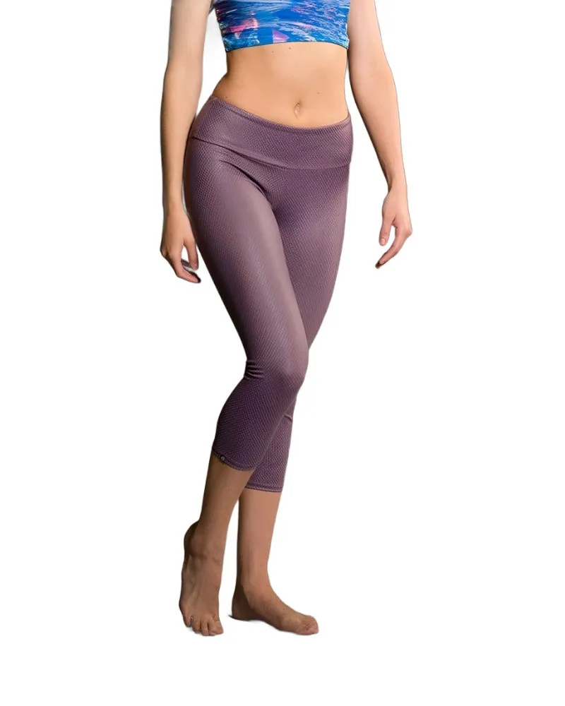 Last Chance Onzie Hot Yoga Capri 202