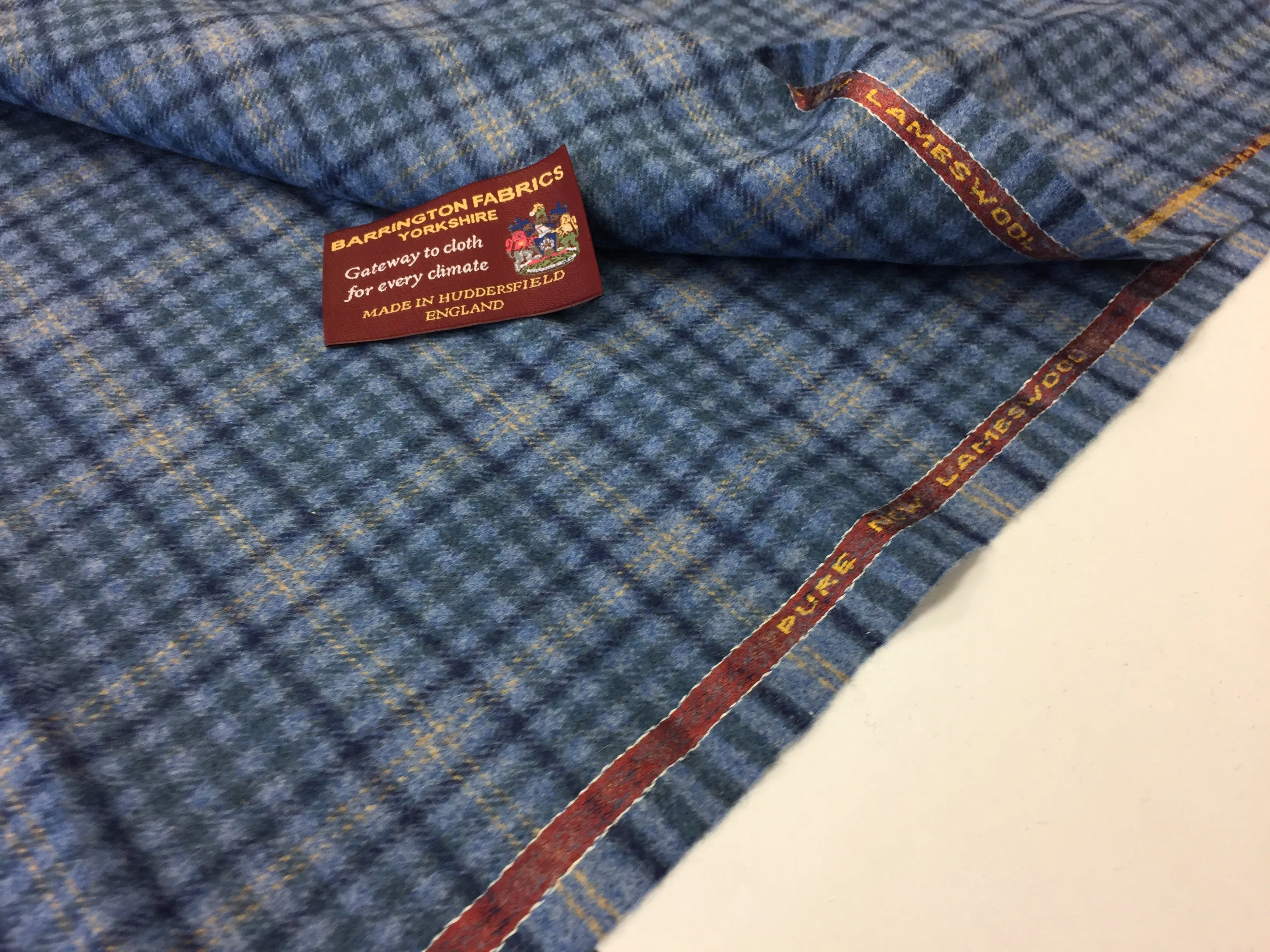 Light Blue with check 100% Pure New Lambswool Jacketing