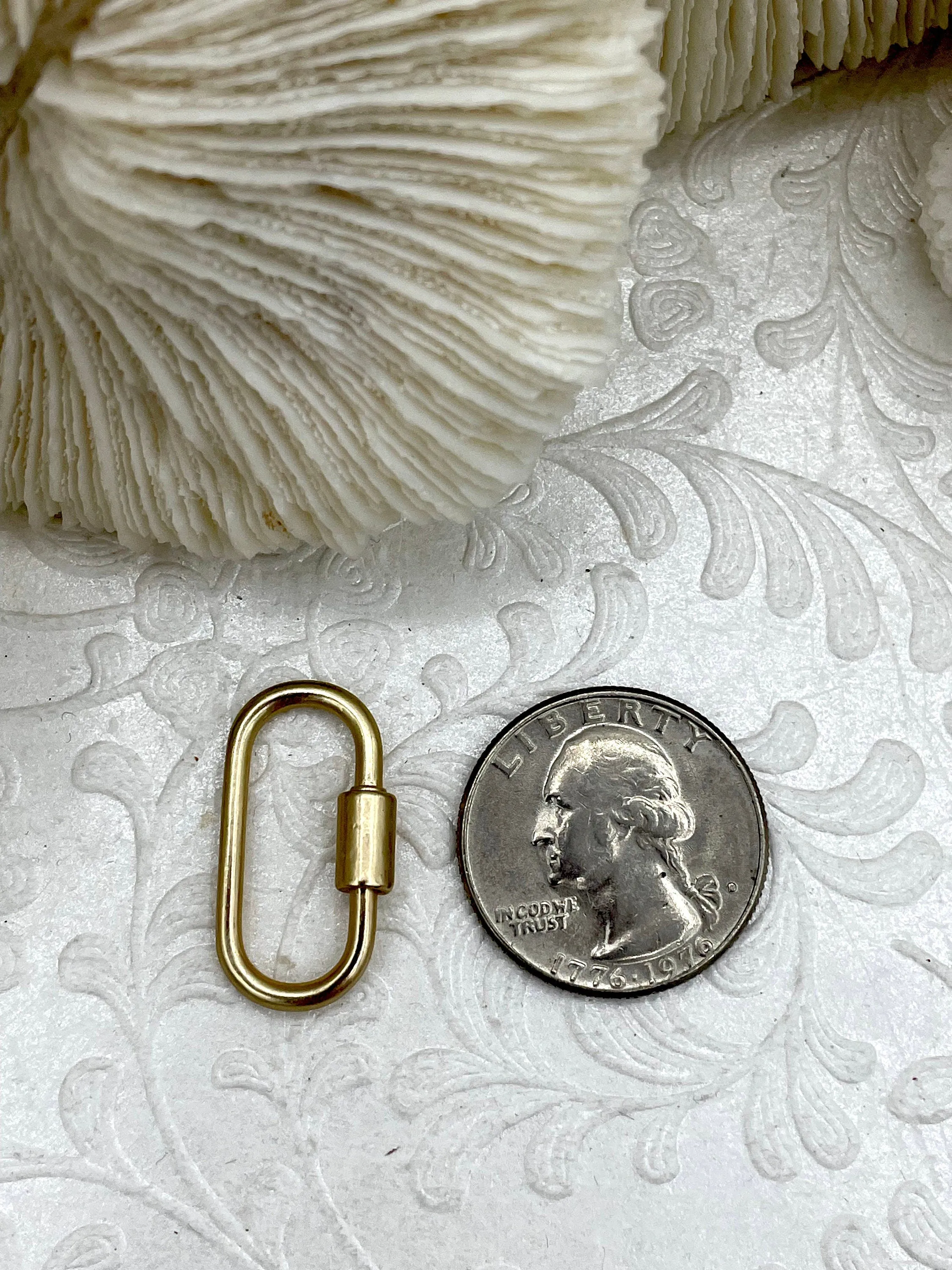 Oval Carabiner lock clasp. Mixed Metals, Brass Carabiner Screw Clasp, Carabiner Screw Pendant, Screw Connector Lock. Matte Gun, Matte Gold