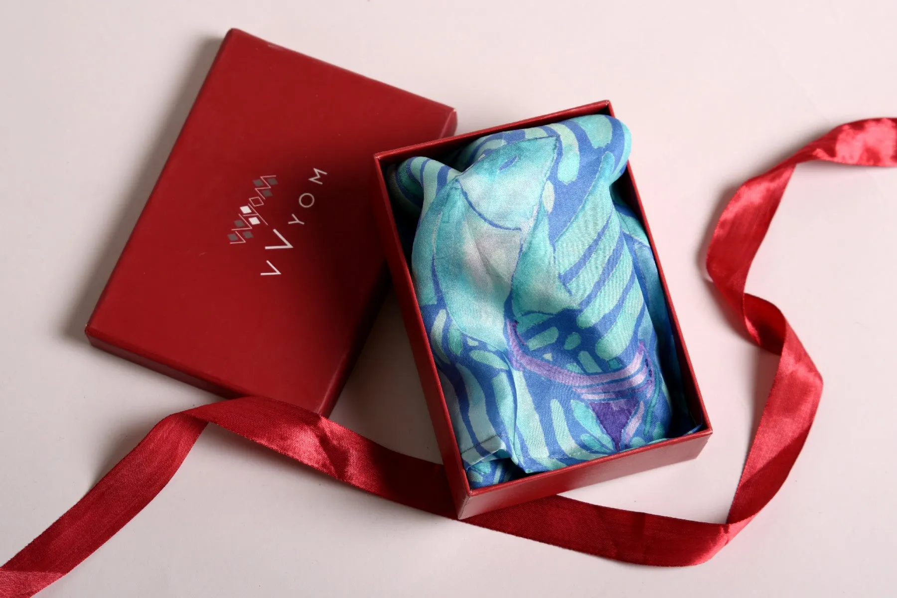 Pisces Gift Box / Zodiac Themed Pure Silk Stoll Scarf