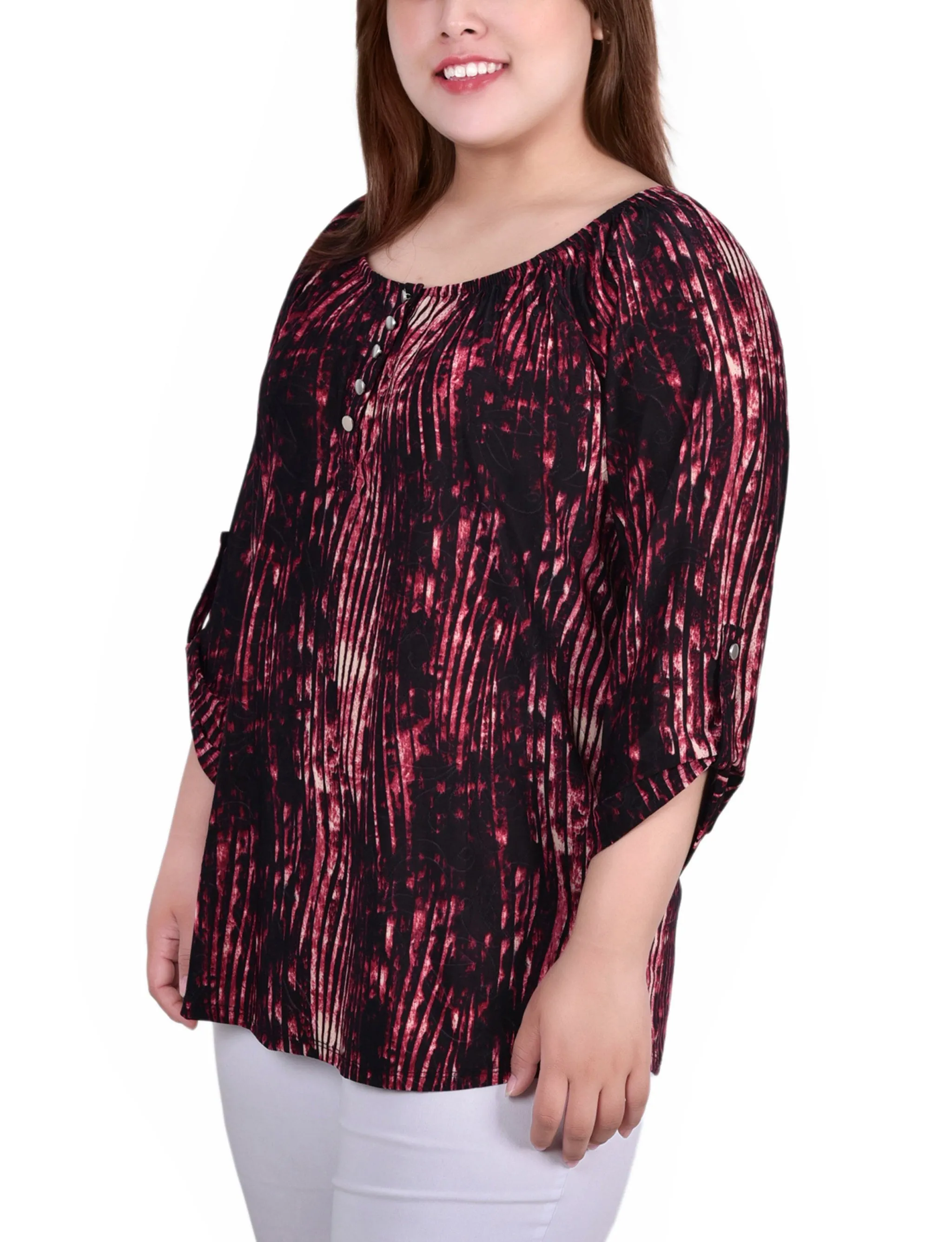 Plus Size 3/4 Push Tab Round Neck Top