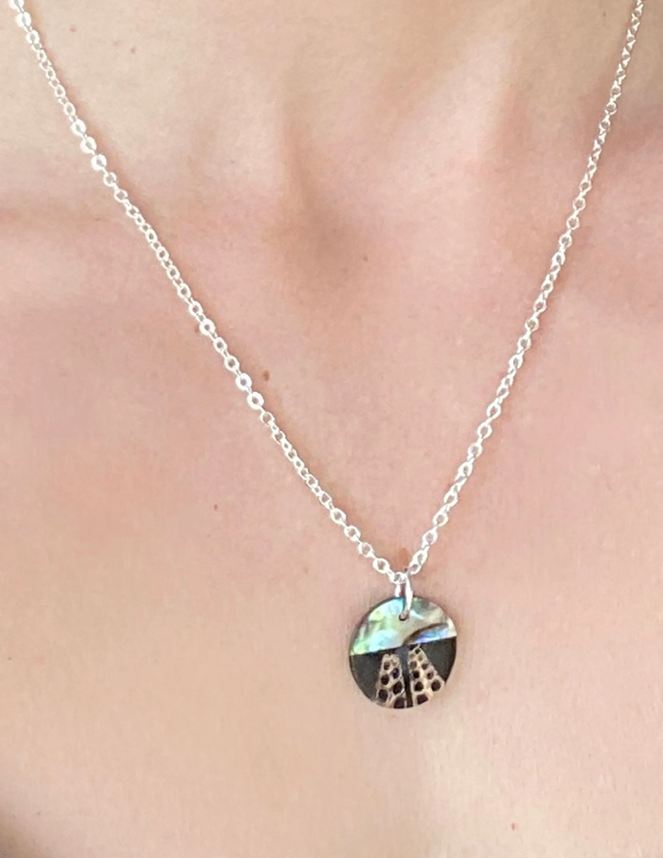 Shell Disc Pendant