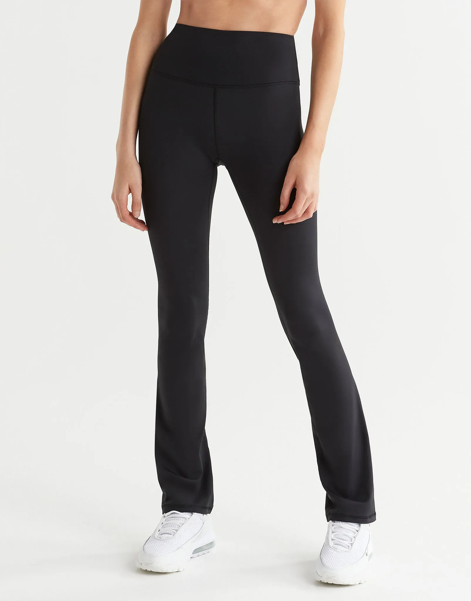 ZARRA Bootcut Legging Fit - Black