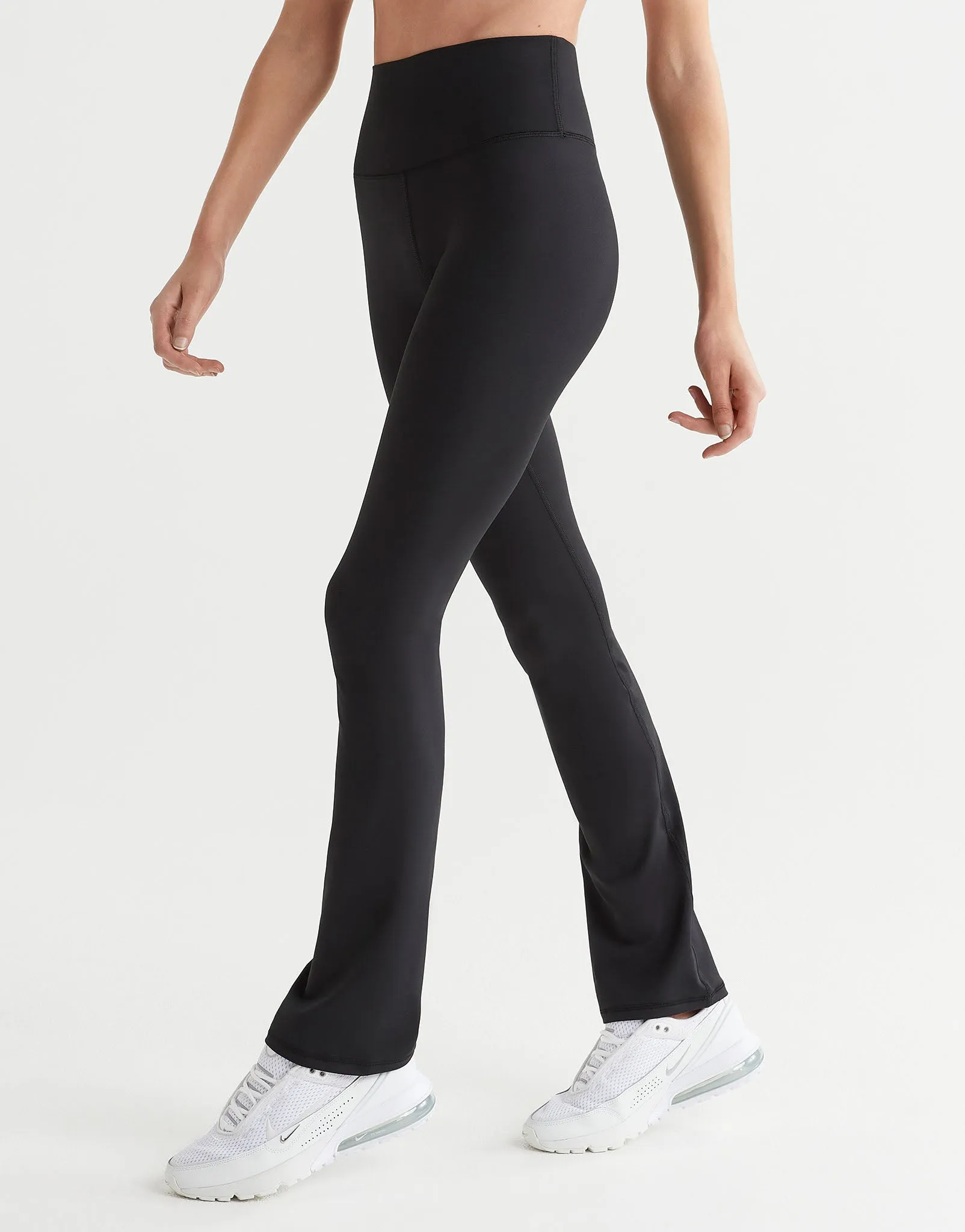 ZARRA Bootcut Legging Fit - Black